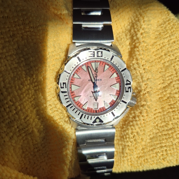 Islander ISL-142 Monster Automatic Watch Pink Dial - Picture 8 of 13
